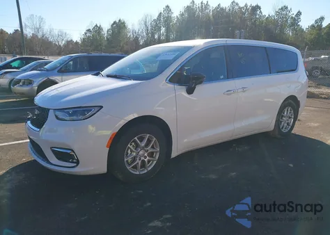 2025 Chrysler Pacifica Select z USA, uszkodzony, nr VIN 2C4RC1BG3SR594901